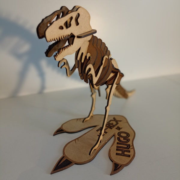 Puzzle 3d t-rex personnalisable. Laser Spark gravure et découpe laser boutique en ligne d’articles personnalisables enfants événements fêtes maison animaux