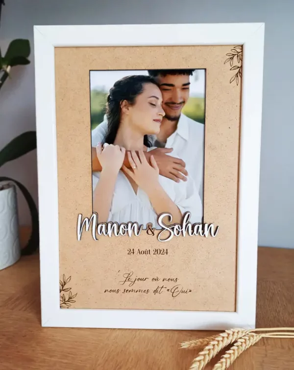 Cadre souvenir photo de mariage | Produit | Laser Spark | Objets de décoration et accessoires en gravure laser | Décoration pour votre intérieur et tous vos événements, idées cadeaux, accessoires originaux
