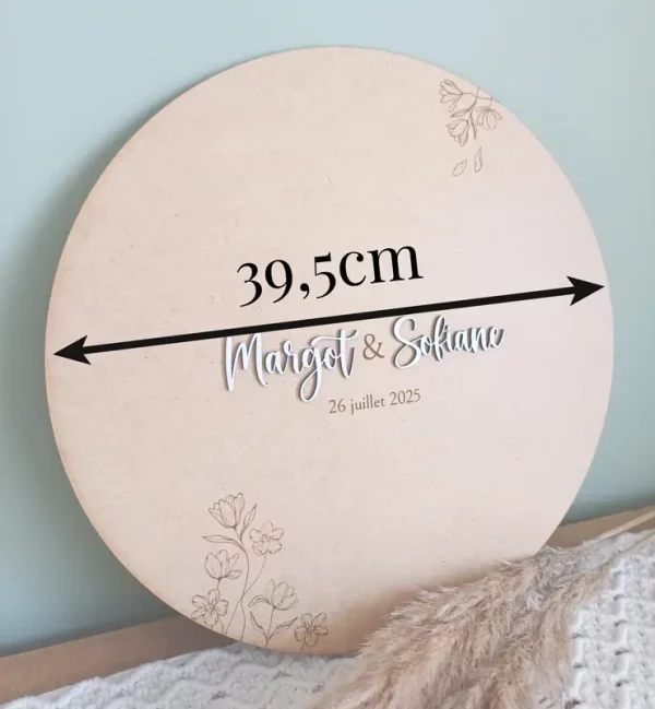 Livre d'or rond en bois | Produit | Laser Spark | Objets de décoration et accessoires en gravure laser | Décoration pour votre intérieur et tous vos événements, idées cadeaux, accessoires originaux